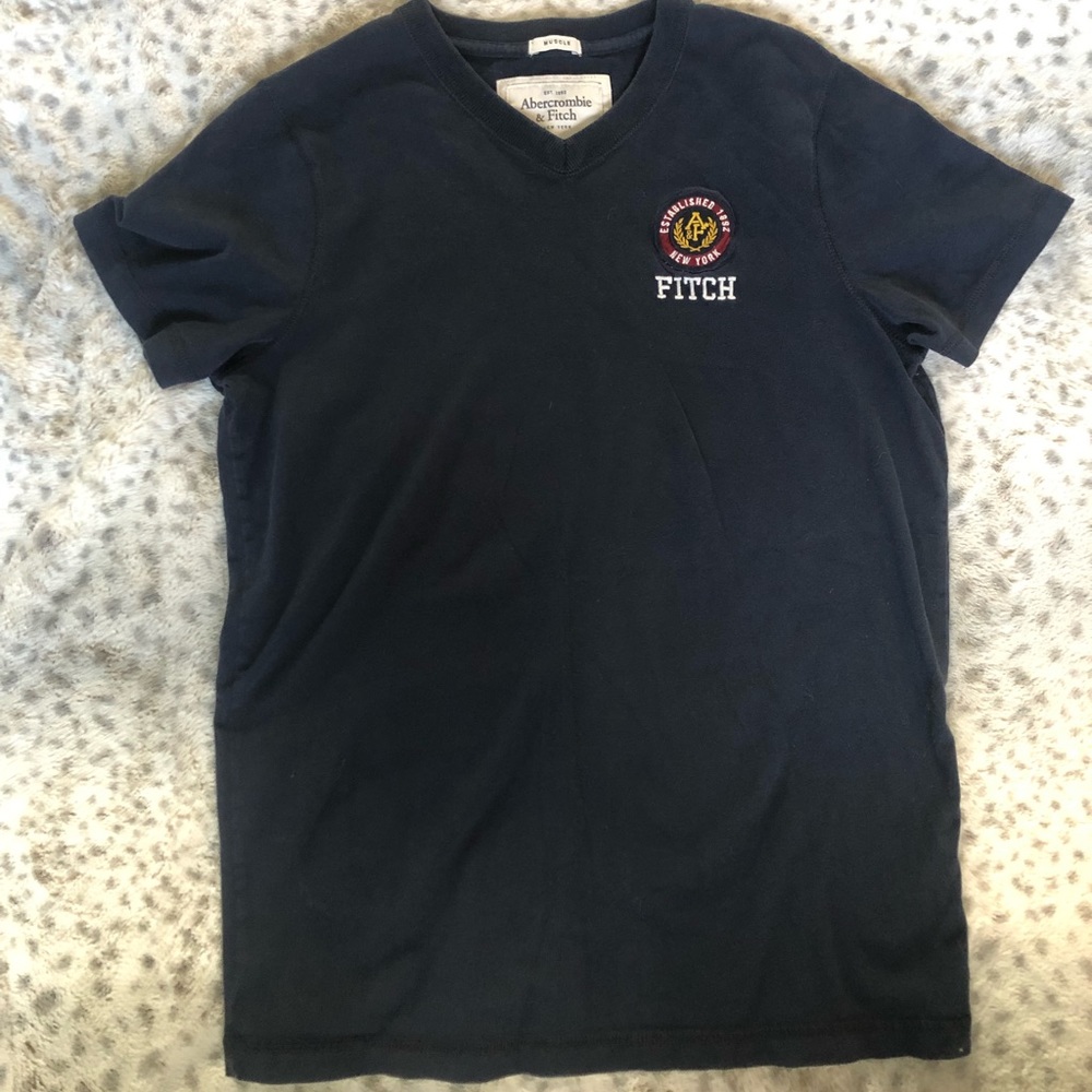 Abercrombie & Fitch Men’s Muscle Fit Medium tee